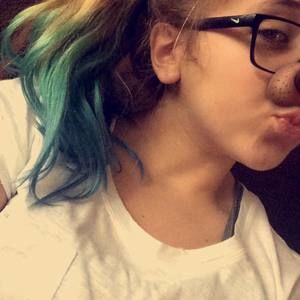 Meet your Posher, Jillian